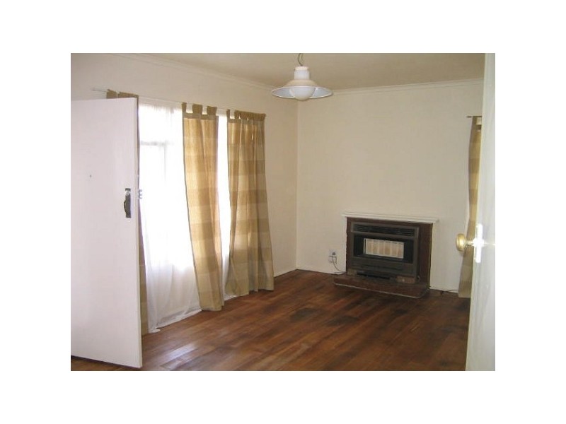 2 Wattle Drive, Doveton VIC 3177