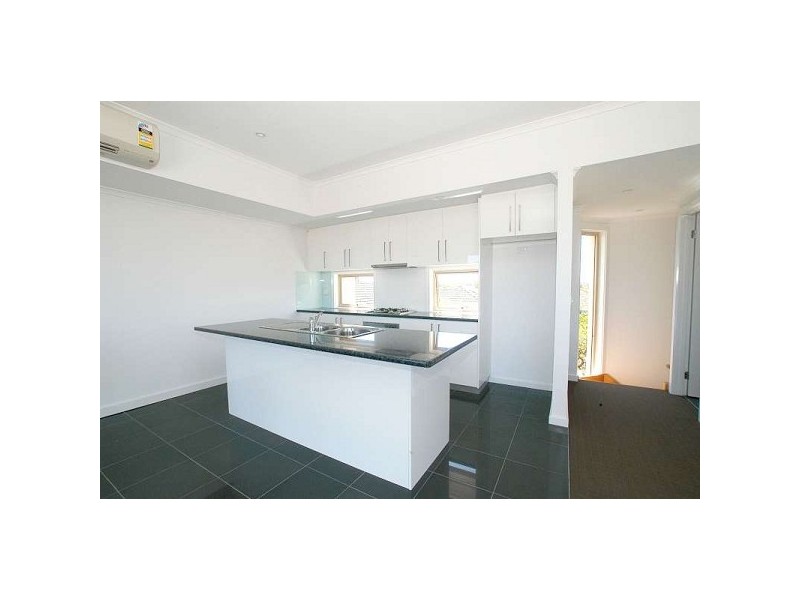 4/41 Noble Street, Noble Park VIC 3174