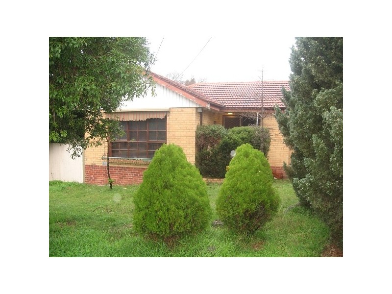 4 Heyington Crs, Noble Park VIC 3174