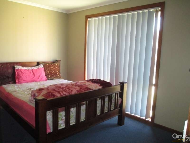 4/64 Bowmore Road, Noble Park VIC 3174