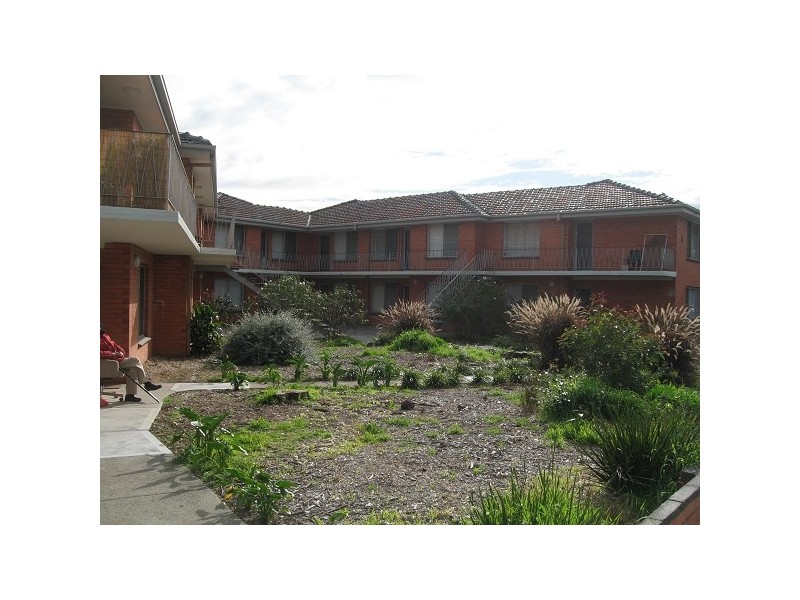 2/2-6 Kelvin Grove, Springvale VIC 3171