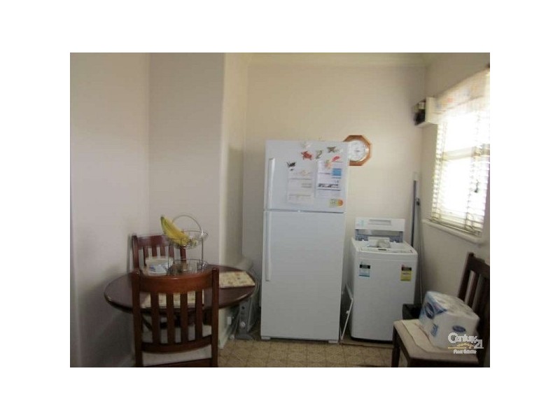 8/42 Princes Highway, Dandenong VIC 3175