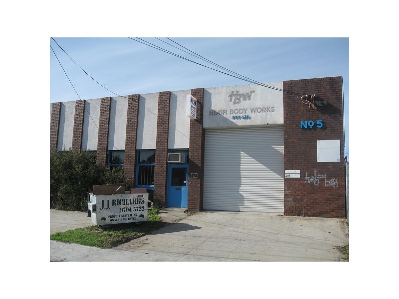 5 Clive Street, Springvale VIC 3171