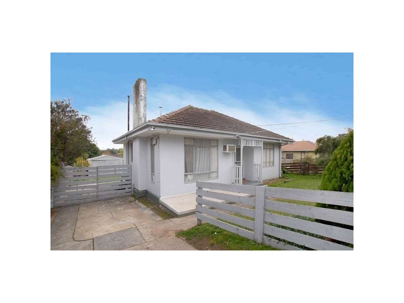 14 Lexton Avenue, Dandenong VIC 3175