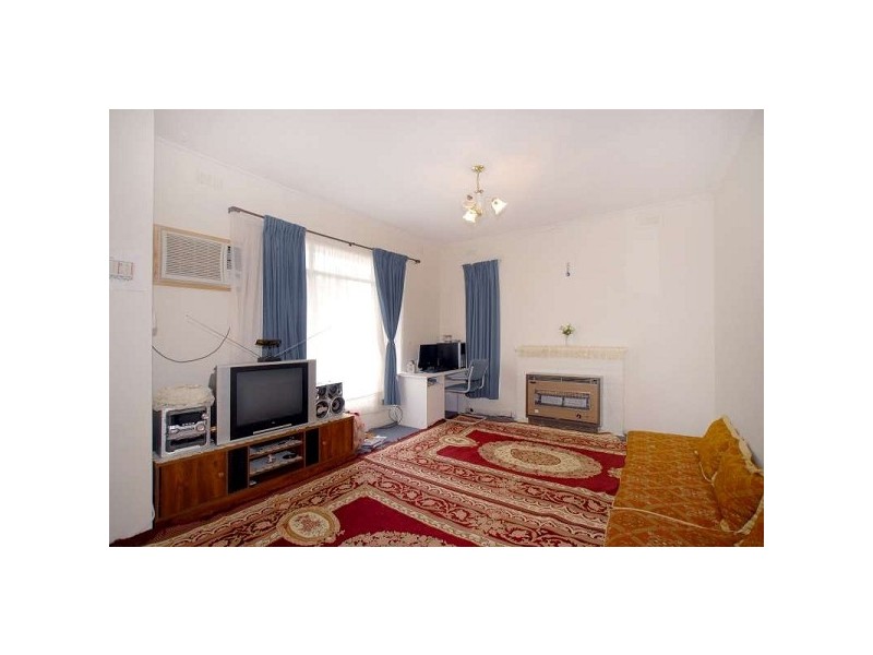 14 Lexton Avenue, Dandenong VIC 3175