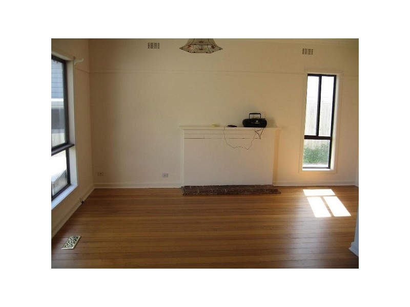 14 Finch Street, Notting Hill VIC 3168