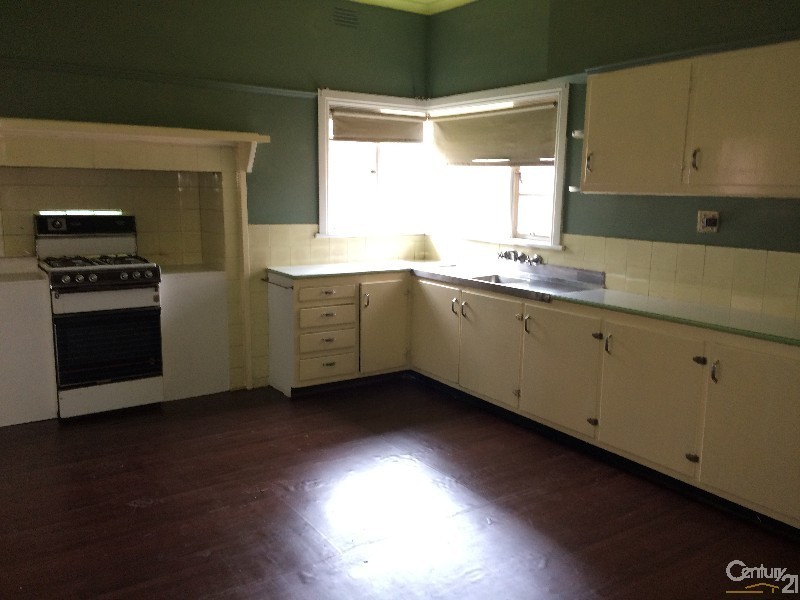 43 Jones Road, Dandenong VIC 3175