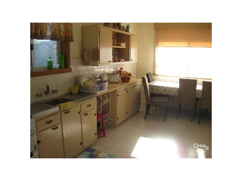 14 Rowlands Avenue, Noble Park VIC 3174