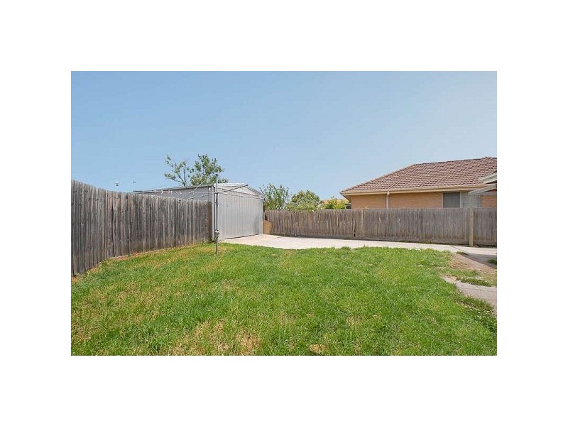 32 Mather Road, Noble Park VIC 3174