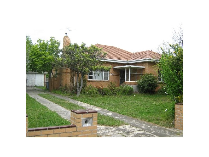 40 Balmoral Avenue, Springvale VIC 3171