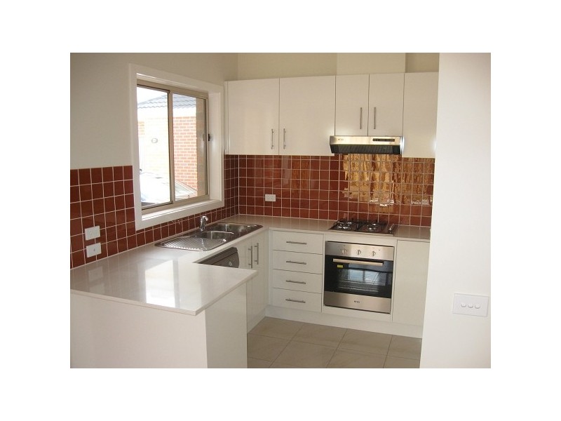 18/21 Kelvinside Road, Noble Park VIC 3174