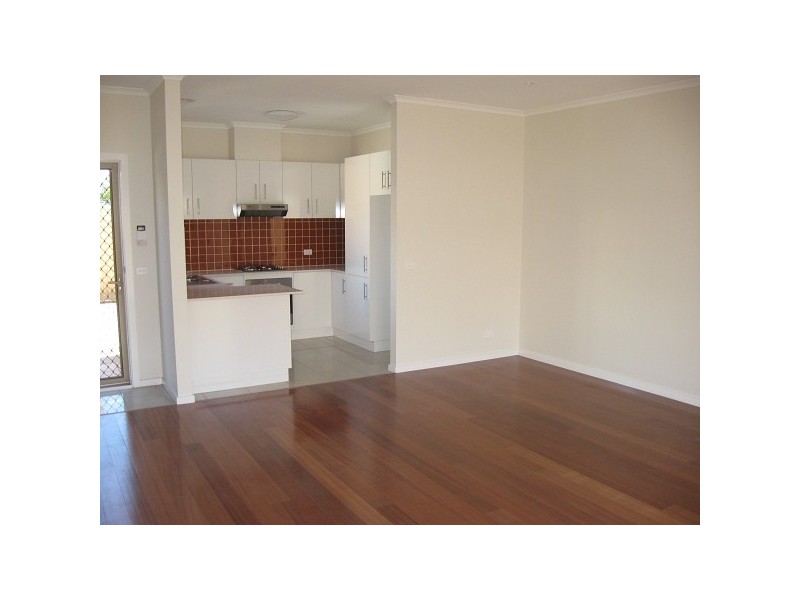 18/21 Kelvinside Road, Noble Park VIC 3174