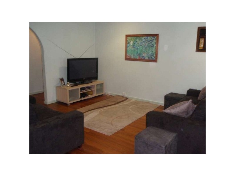 10 Rose Avenue, Dandenong North VIC 3175