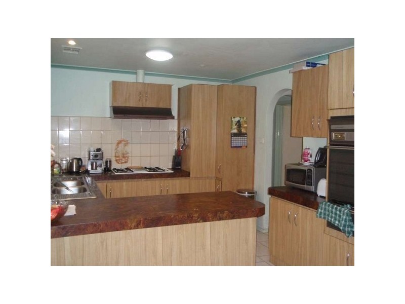 10 Rose Avenue, Dandenong North VIC 3175