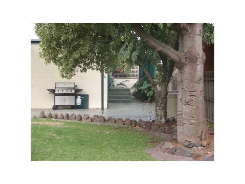 10 Rose Avenue, Dandenong North VIC 3175