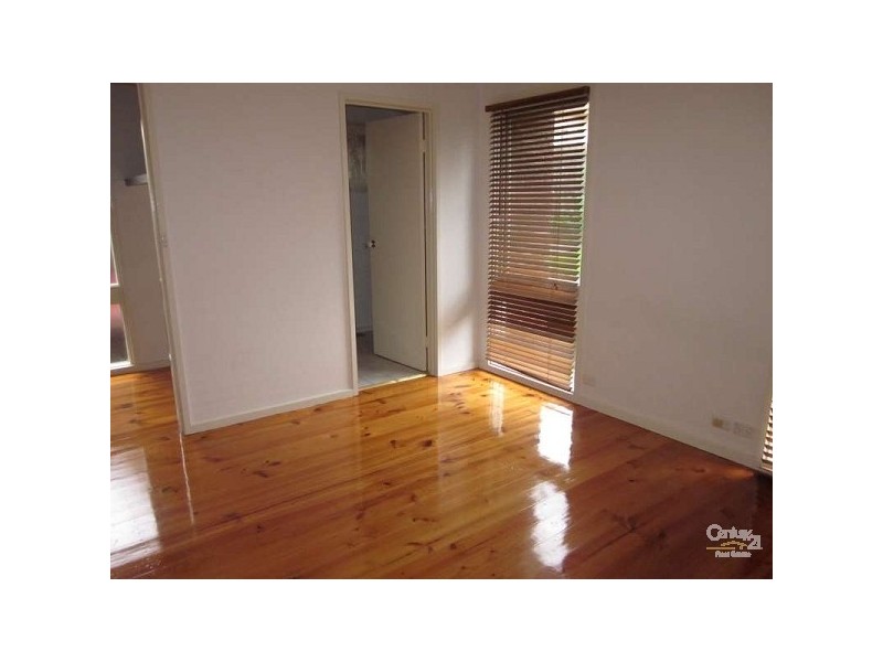 81 Somerset Drive, Dandenong North VIC 3175