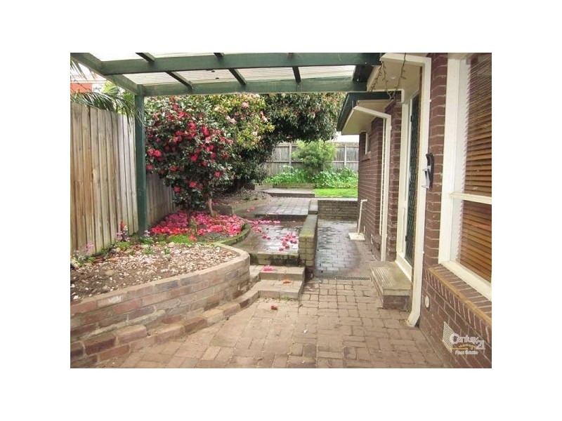 81 Somerset Drive, Dandenong North VIC 3175