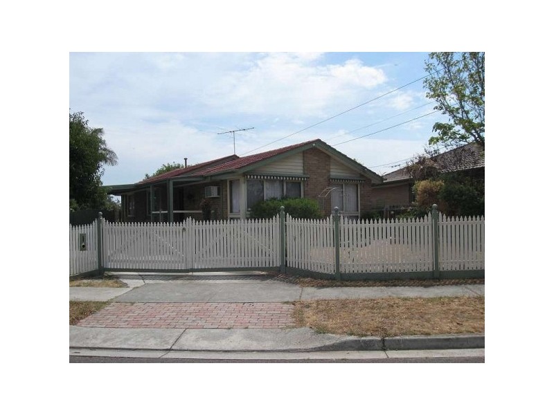 4 Altair Street, Springvale South VIC 3172