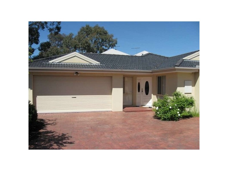 2/1 Romsey Street, Noble Park VIC 3174