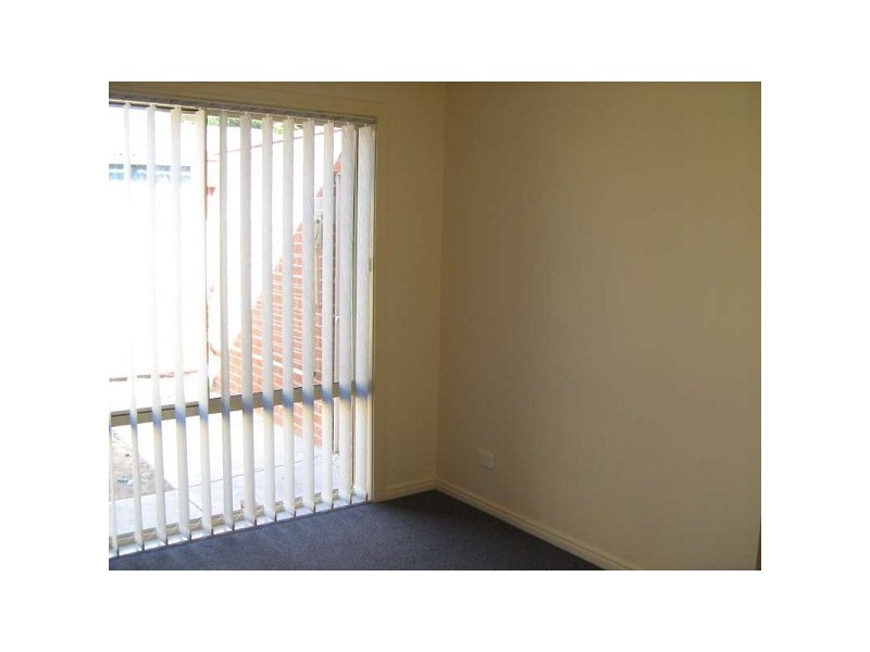 3/8 Rutherglen Street, Noble Park VIC 3174