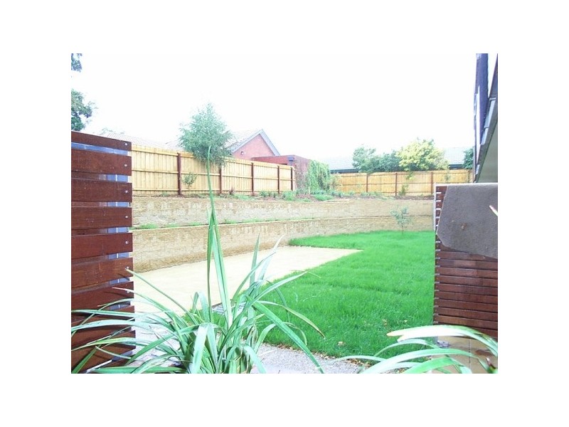 2/390 Burwood Highway, Burwood VIC 3125
