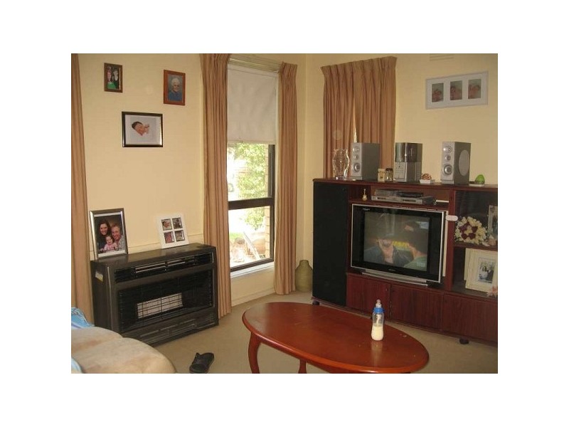 26 Cosier Drive, Noble Park VIC 3174