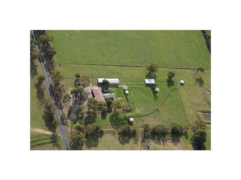 40 Snell Road, Nar Nar Goon VIC 3812