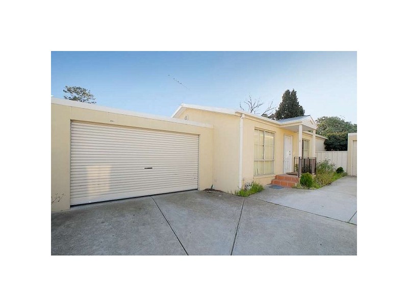4/8 Larbert Road, Noble Park VIC 3174