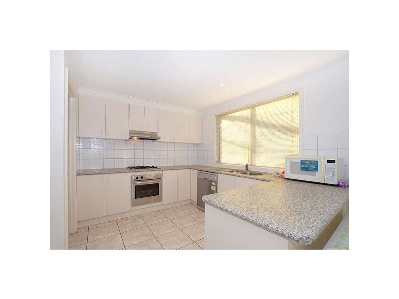 4/8 Larbert Road, Noble Park VIC 3174