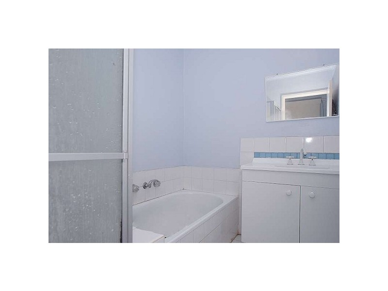 2/114 Corrigan Road, Noble Park VIC 3174