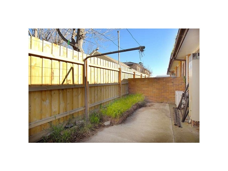 2/114 Corrigan Road, Noble Park VIC 3174