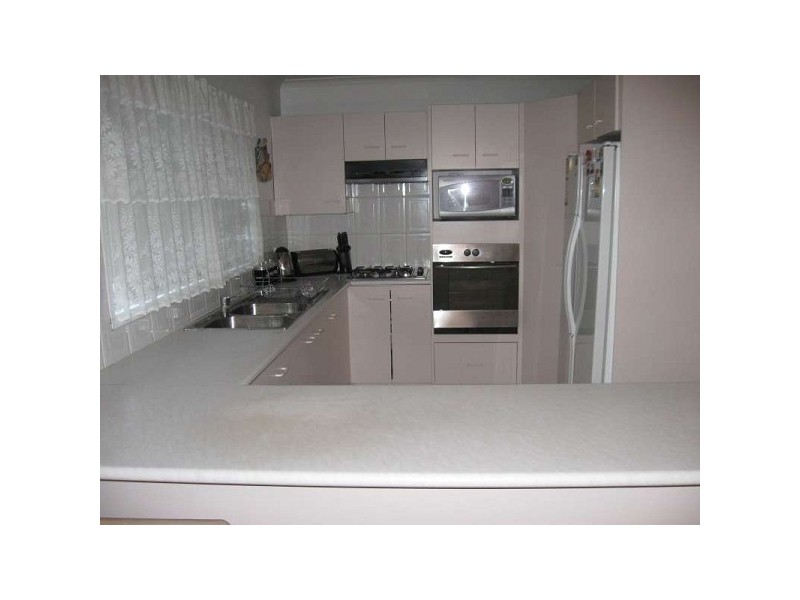 2/142 Lightwood Road, Noble Park VIC 3174