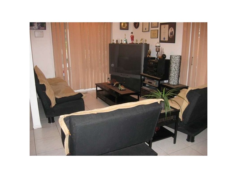 2/142 Lightwood Road, Noble Park VIC 3174