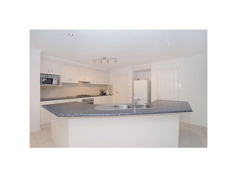 1 Clocktower Court, Berwick VIC 3806