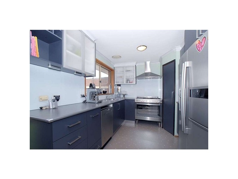 9 Roma Court, Eumemmerring VIC 3177