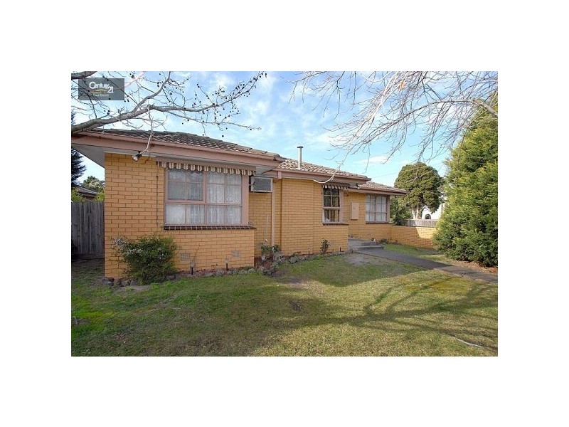 27 Beauvorno Avenue, Keysborough VIC 3173