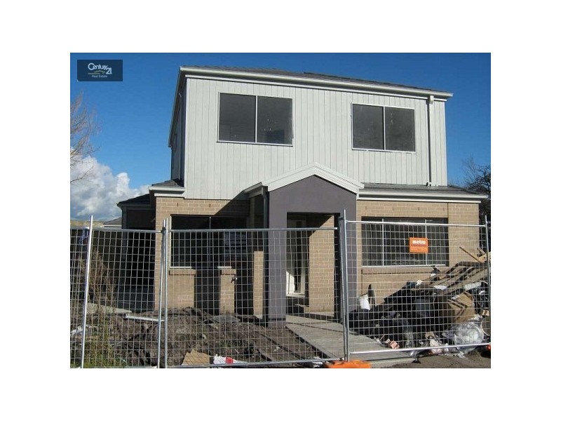 1/2 Rich Street, Noble Park VIC 3174