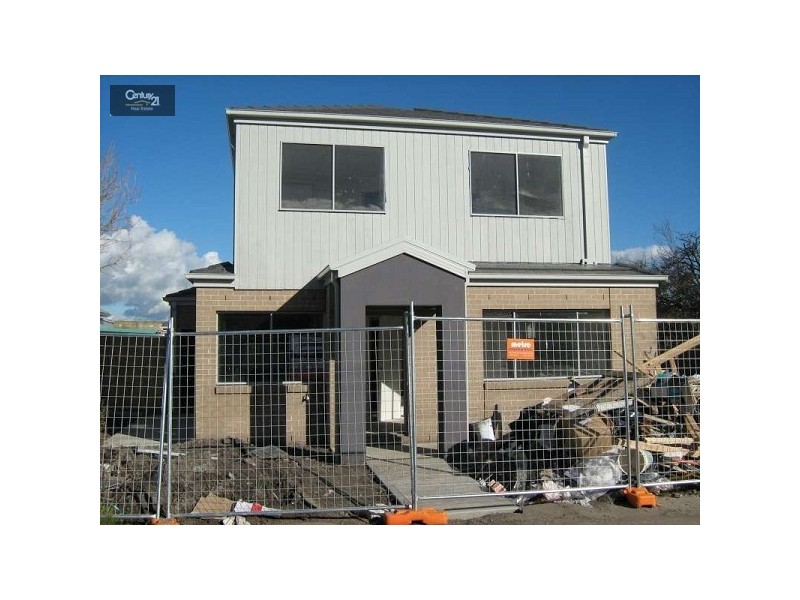 1/2 Rich Street, Noble Park VIC 3174