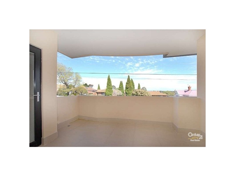 7/12 Hutton Street, Dandenong VIC 3175