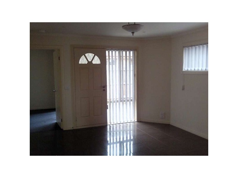 3/8 Rutherglen Street, Noble Park VIC 3174