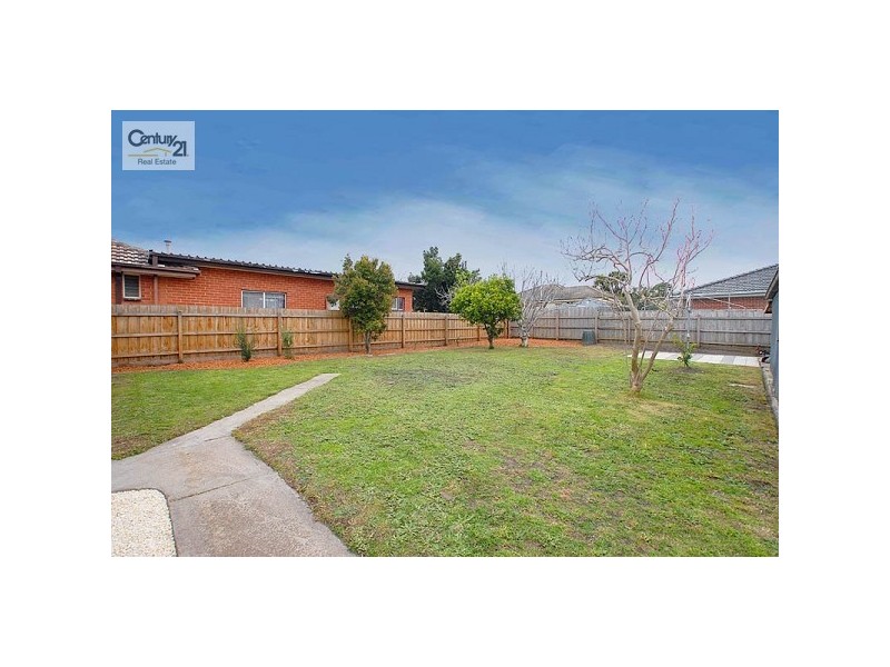 9 Edith Street, Noble Park VIC 3174