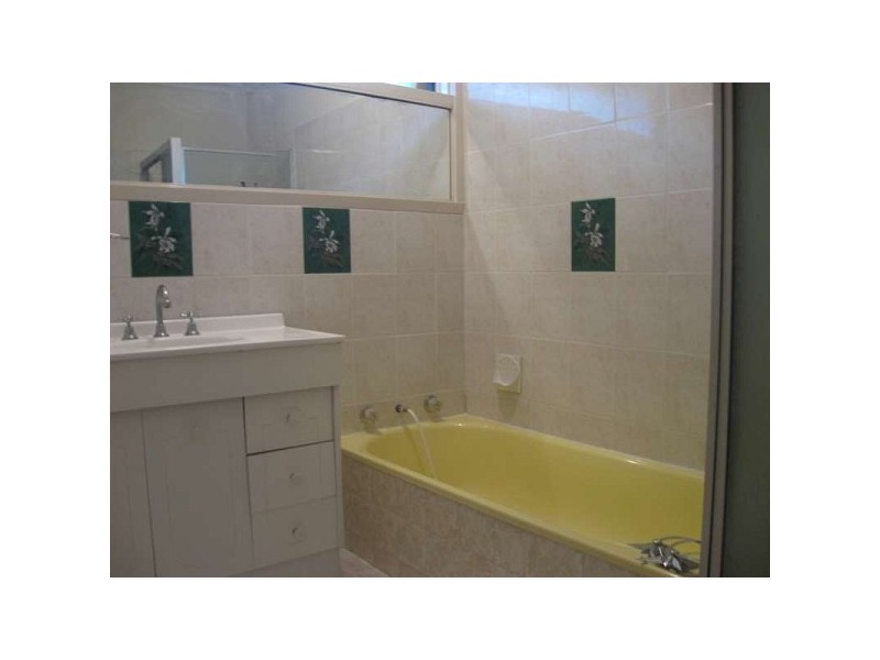 34 Putt Grove, Keysborough VIC 3173