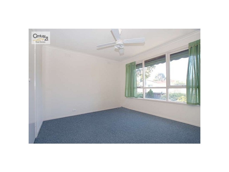 34 Putt Grove, Keysborough VIC 3173