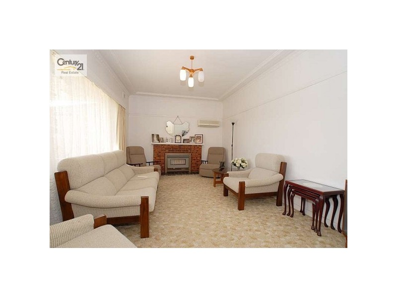 43 Stuart Street, Noble Park VIC 3174