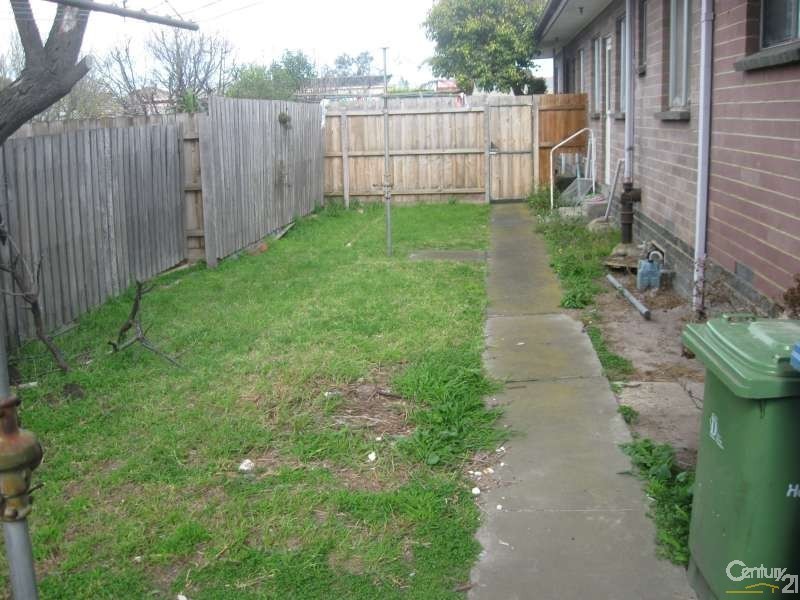 4/48a Noble Street, Noble Park VIC 3174