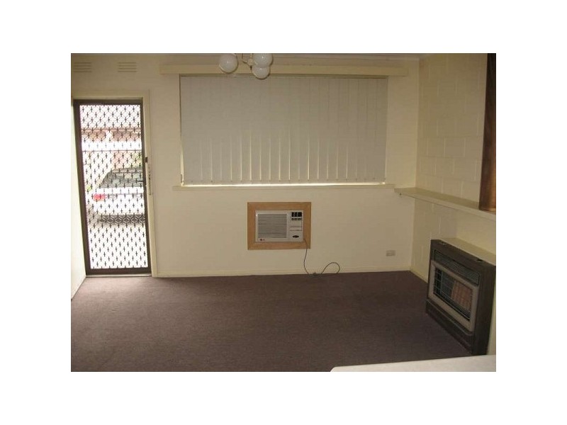 4/48a Noble Street, Noble Park VIC 3174