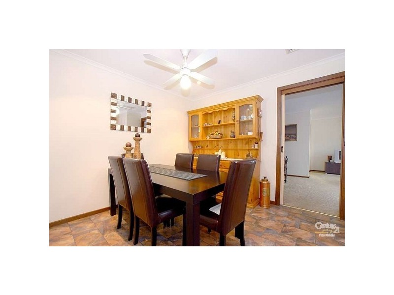 33 Kuringgai Crescent, Noble Park VIC 3174