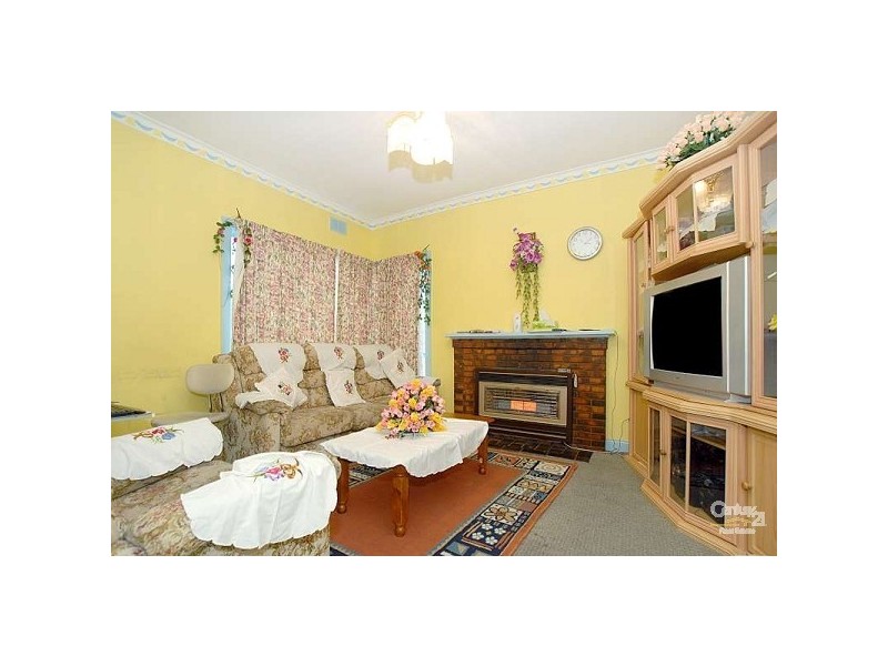 14 King George Parade, Dandenong VIC 3175