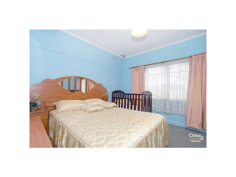 14 King George Parade, Dandenong VIC 3175