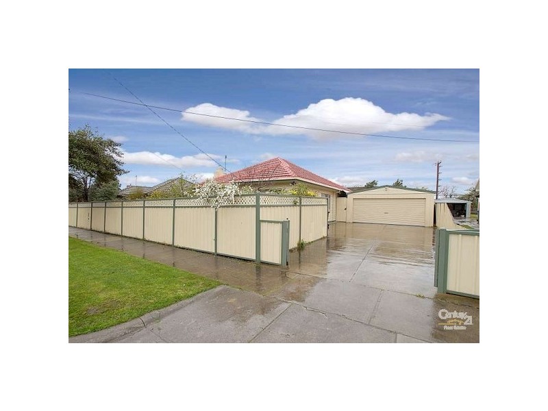 14 King George Parade, Dandenong VIC 3175
